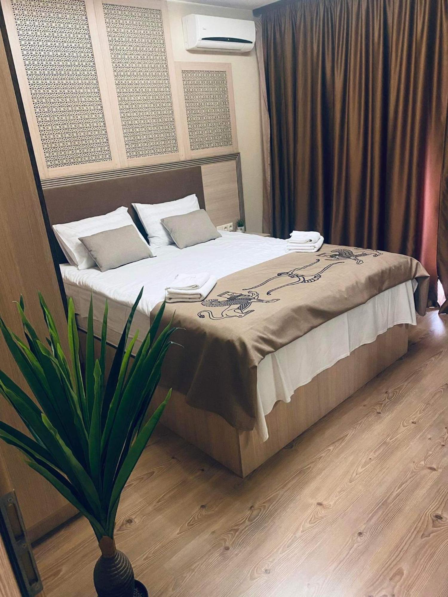 Argisht Luxury Apartment Golden Sands Exteriör bild