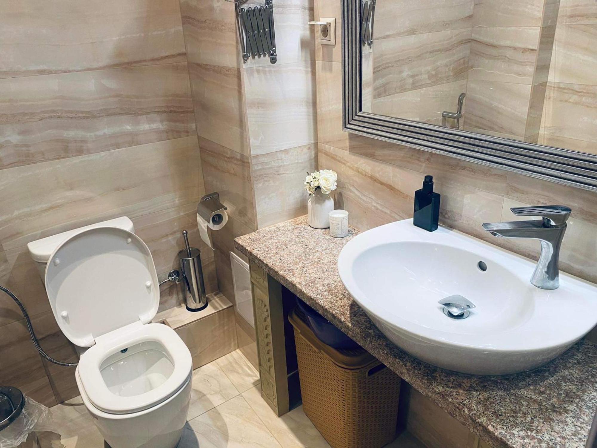 Argisht Luxury Apartment Golden Sands Exteriör bild