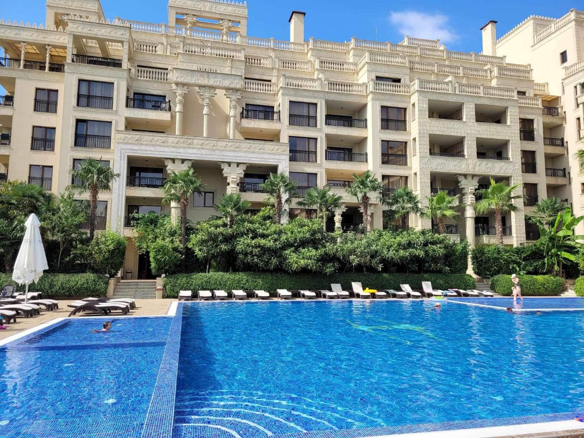 Argisht Luxury Apartment Golden Sands Exteriör bild